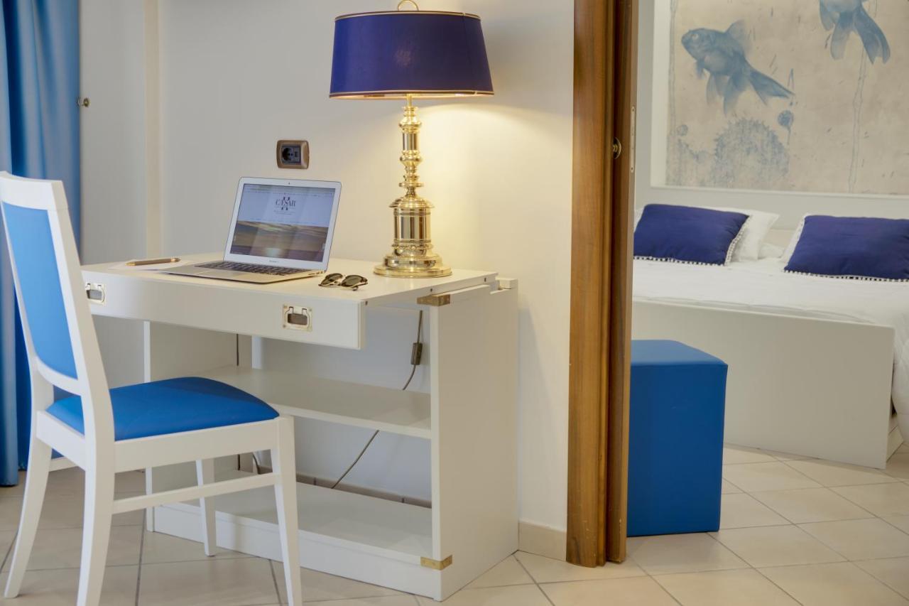 Hotel Caesar Residence & Spa Лидо Ди Камайоре Екстериор снимка